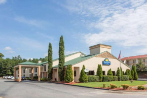 Отель Days Inn & Suites by Wyndham Norcross  Норкросс